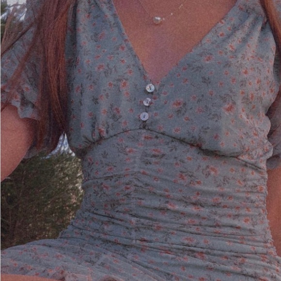 Spring Dress - Picture 3 of 3